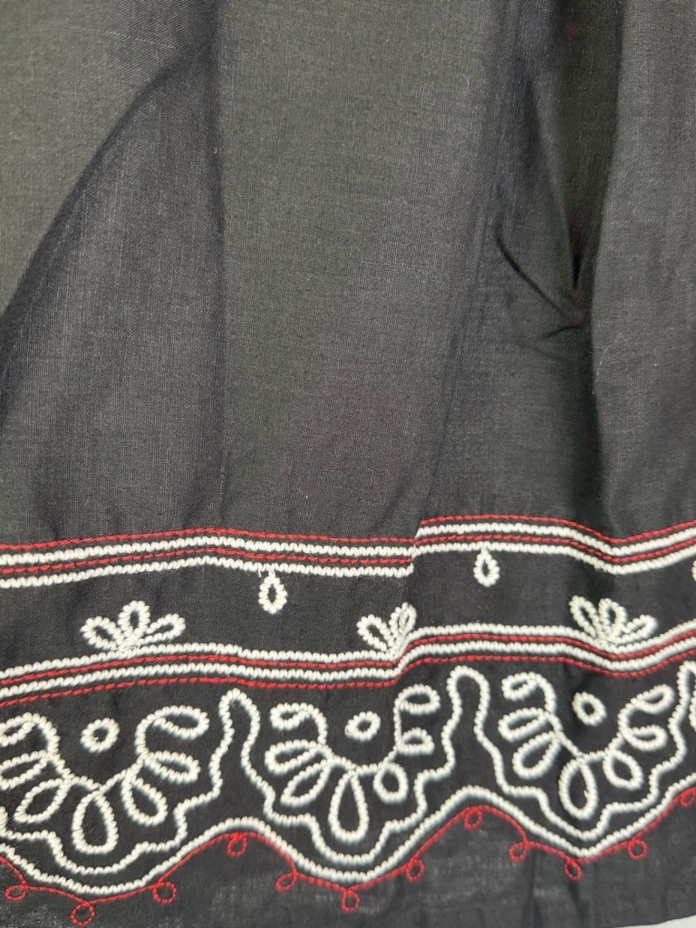 LOFT Black Linen Blend Embroidered A-Line Skirt 16 Boho - Picture 3 of 12